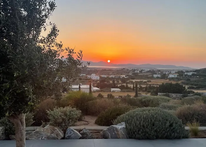 Outstanding New With Great Pool Area And Panoramic Sea View Villa Alikí