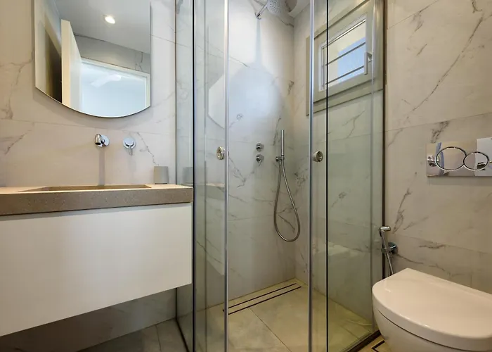 Villa Outstanding New With Great Pool Area And Panoramic Sea View