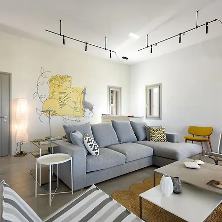 Outstanding New With Great Pool Area And Panoramic Sea View *