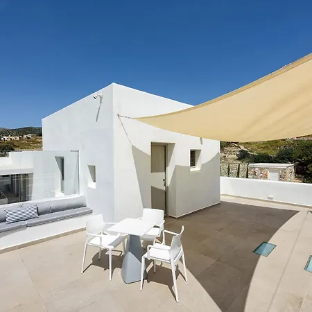 Villa Outstanding New With Great Pool Area And Panoramic Sea View *