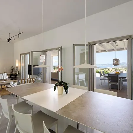 Outstanding New With Great Pool Area And Panoramic Sea View * Alikí