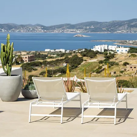 Villa Outstanding New With Great Pool Area And Panoramic Sea View *