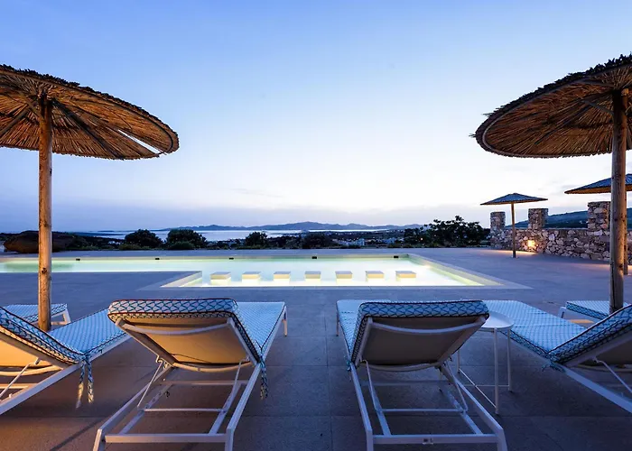 Outstanding New With Great Pool Area And Panoramic Sea View * Alikí