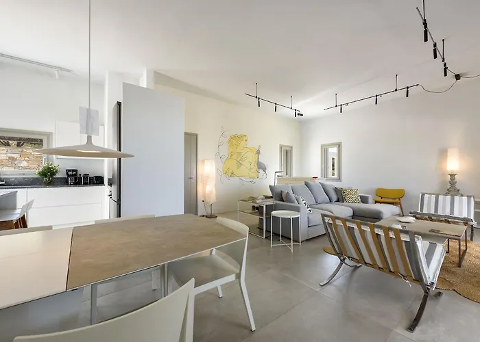 Outstanding New With Great Pool Area And Panoramic Sea View Villa *